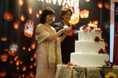 组图：中华民国国庆 海外华人欢欣庆祝