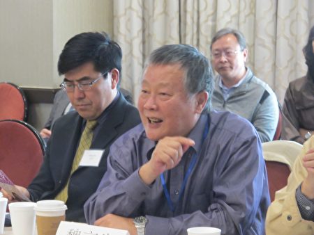 人權活動家魏京生(右)、紐約城市大學教授夏明(左)。