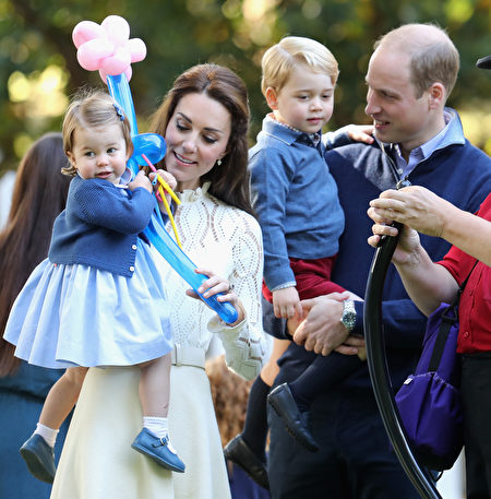 乔治王子和夏洛特公主在派对上。 (Chris Jackson - Pool/Getty Images)
