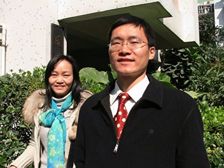 唐荊陵獲選第30屆傑出民主人士獎 12月10日頒獎 唐荊陵獲選第30屆傑出民主人士獎 12月10日頒獎