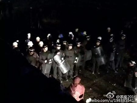 11月8日凌晨,江蘇徐州市銅山區漢王鎮馬山村遭遇數百城管突襲暴力強拆,十餘人被打成重傷住院。(網絡圖片)