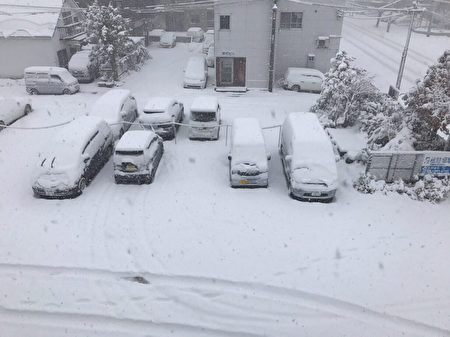 北海道の雪 真冬の北海道をバイクで走った結果?! The Ultimate Snow Touring