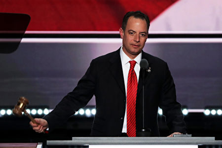 普任命共和党全国委员会主席普利巴斯(Reince Priebus)担任他的白宫幕僚长。(Alex Wong/Getty Images)