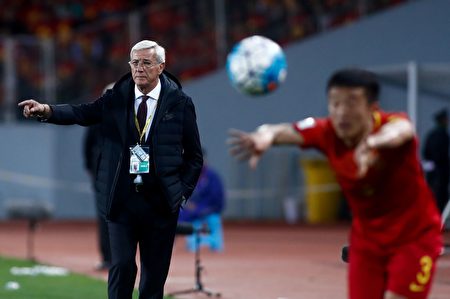 亚洲12强赛 中国男足平卡塔尔 难求一胜