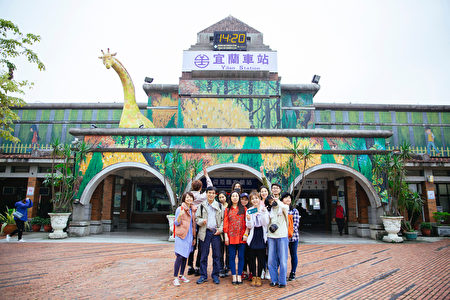 陆达人旅行团访台10天 赞台湾最美是笑容 陆达人旅行团访台10天 赞台湾最美是笑容