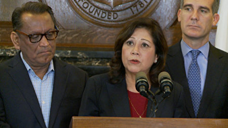 洛县县政委员苏丽丝(Hilda Solis)。(杨阳/大纪元)