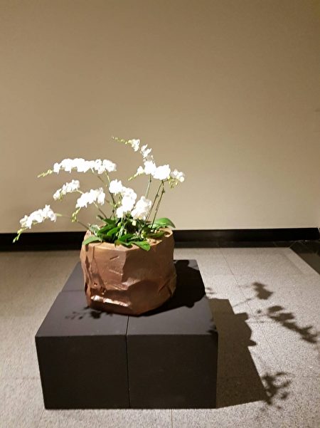 展出作品二。(林宝云/大纪元)