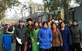 大陸29省上萬名民辦教師再次進京上訪