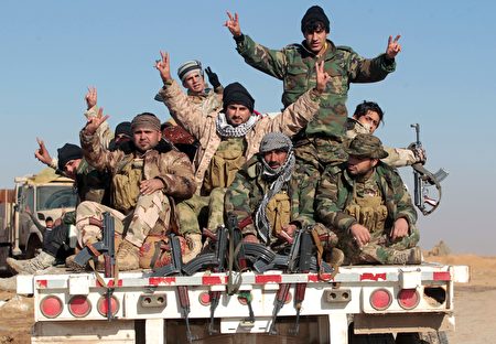 伊拉克民兵。(AHMAD AL-RUBAYE/AFP/Getty Images)