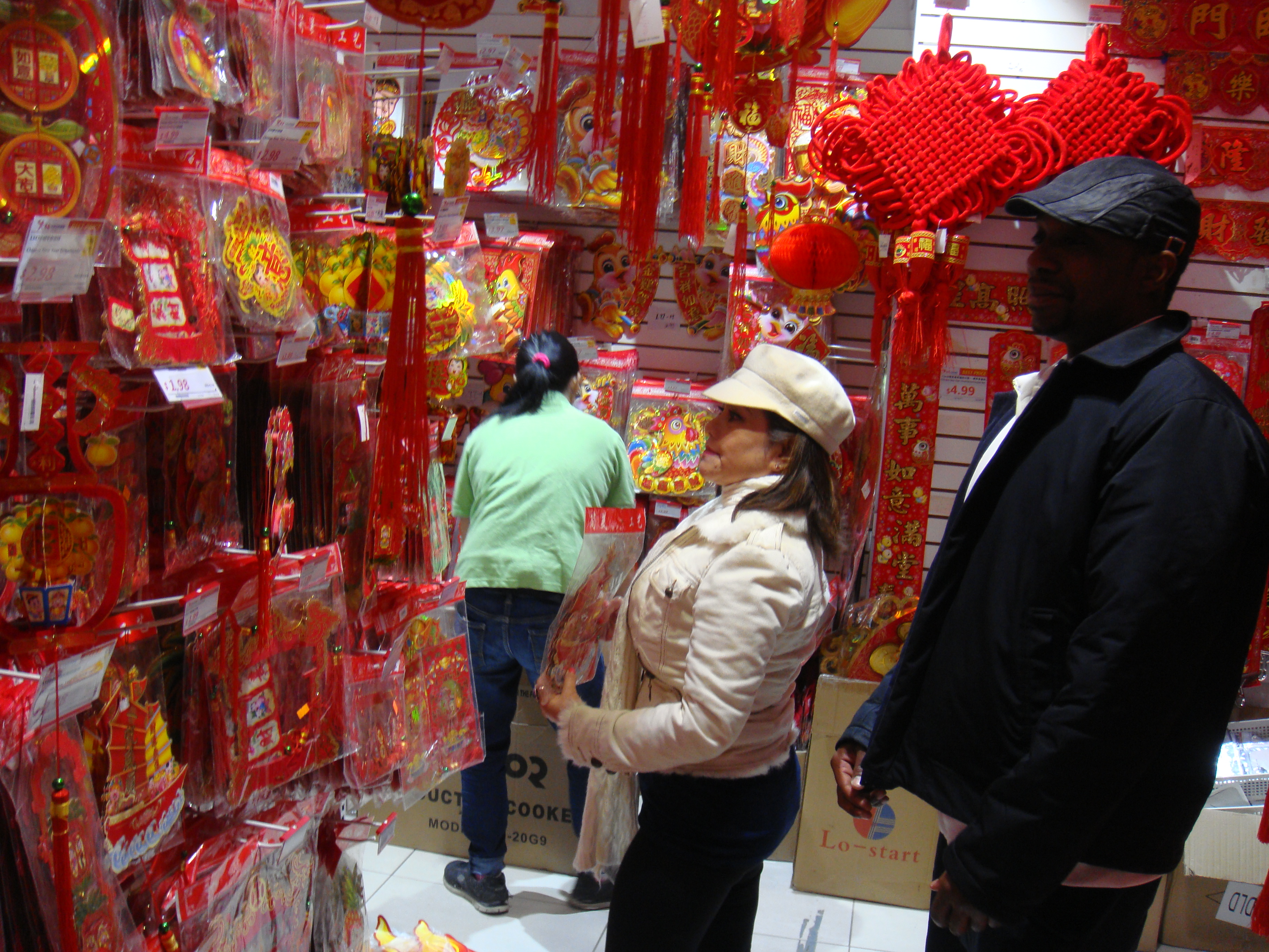 外国人也过中国新年。(伊铃/大纪元)