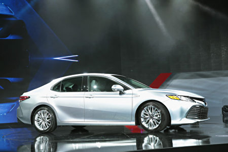 DETROIT, MI - JANUARY 09: Toyota introduces the all-new 2018 Camry at the North American International Auto Show (NAIAS) on January 9, 2017 in Detroit, Michigan. The show is open to the public from January 14-22. (Photo by Scott Olson/Getty Images)