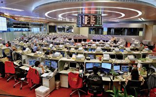 香港股市持續下跌 26個月蒸發17萬億港元