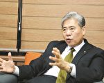 韩国(财)釜山文化会馆馆长朴仁建。(大纪元)