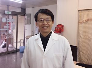 正梁中医诊所院长邓正梁。(邓正梁提供)