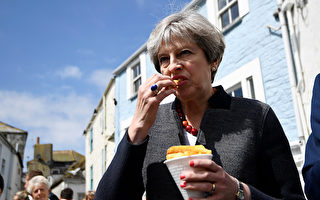 梅首相吃薯条被嫌弃 英国大选 趣事一堆