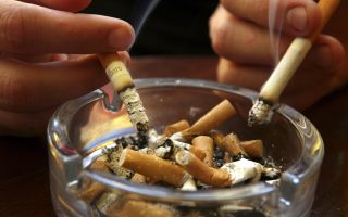 多伦多大学正考虑实施禁烟政策
