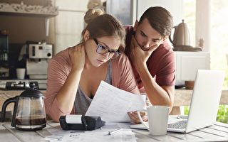 申請貸款時總是令人煩心，因為有多個標準來判斷你是否申請成功。（Shutterstock）