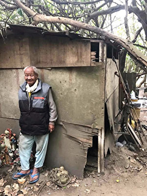 台独居阿公逝世 流浪犬长伴 善心人温暖送行 台独居阿公逝世 流浪犬长伴 善心人温暖送行