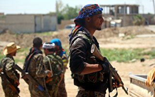聯軍全面包圍拉卡市 開始圍捕IS殘餘成員