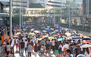 “人心未死” 民主人士评香港十万人大游行