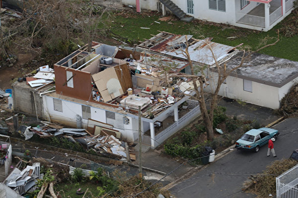 屋頂被掀開。(Joe Raedle/Getty Images)