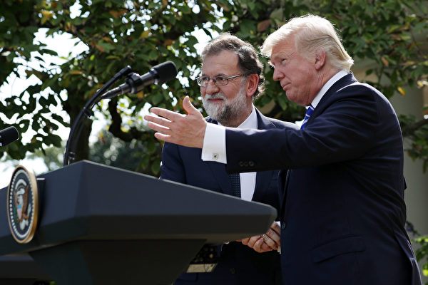 川普在新闻会上还感谢西班牙总理对孤立朝鲜政权的支持。 (Chip Somodevilla/Getty Images)