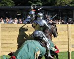 为荣誉而战-英国中世纪重装骑士比武