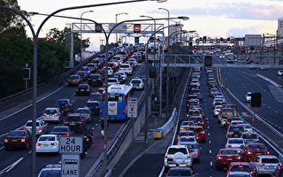 复活节长周末澳人大出行 交通拥堵持续