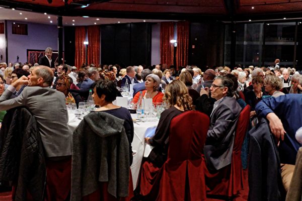 在瑞士蒙特勒舉辦的2017年全球老齡化機構頒獎會現場。（PASSi提供）