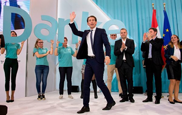 Austria's Foreign Minister and leader of Austria's centre-right People's Party (OeVP) Sebastian Kurz waves to supporters during the party's election event following the general elections in Vienna, Austria, on October 15, 2017. / AFP PHOTO / JOE KLAMAR (Photo credit should read JOE KLAMAR/AFP/Getty Images)