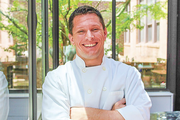 Jeff Michaud是Osteria餐馆的行政主厨，也是费城Terrain Garden Cafe 的餐饮指导。曾获过美食界奥斯卡奖James Beard Award。（Jeff Michaud提供）