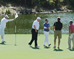 川普访日 安倍为何安排一起打高尔夫球