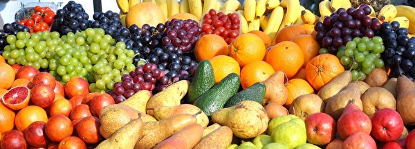 挑选一种你最喜爱的水果吧！(pixabay)