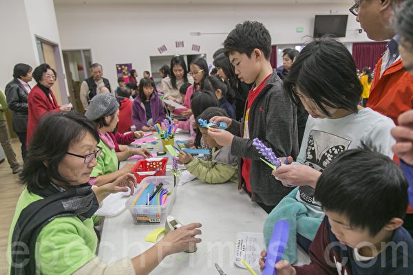 北加州中文學校聯合會 40周年回顧展揭幕