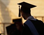 調查：澳洲逾1/4大學畢業生「學無所用」