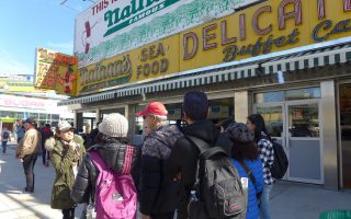 纽约康尼岛移民遗产之旅 华语导游开讲