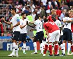 世界杯现“默契球” 法国丹麦拒争小组第一