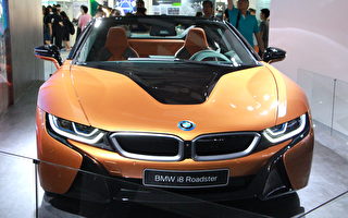千萬敞篷跑車BMW i8 Roadster 現身台灣電腦展