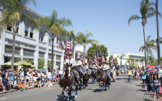 聖地亞哥慶獨立日 展現美國精神