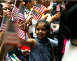 外国人成为美国公民 申请费用将提高83%