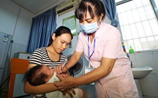 问题疫苗致病案例频发 带娃香港打疫苗 仍忧