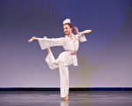 組圖：中國古典舞大賽複賽少年女子組風采