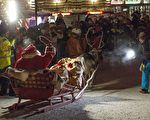 组图：圣诞老人驾雪橇动身 为全球孩子送礼