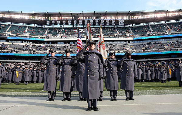 PHILADELPHIA, PENNSYLVANIA - DECEMBER 08:  The Army cadets salute after they marched on the field before the game between the Army Black Knights and the Navy Midshipmen at Lincoln Financial Field on December 08, 2018 in Philadelphia, Pennsylvania. (Photo by Elsa/Getty Images)