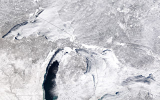 組圖：冬季風暴侵襲 北美伊利湖變外星世界