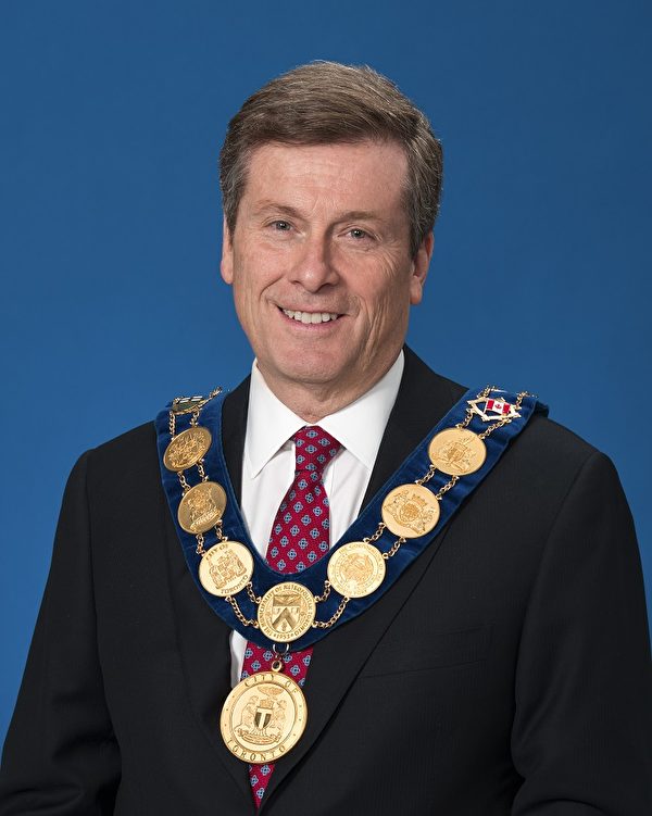 Mayor John Tory 2014 with Chain