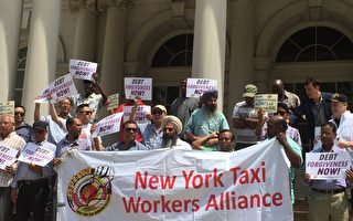 出租車司機工會要求市政豁免牌照主欠款