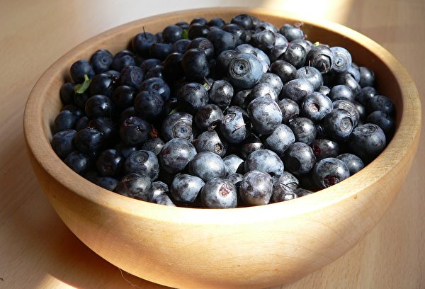 蓝莓中的花青素具有降血压的功效。(Pixabay)