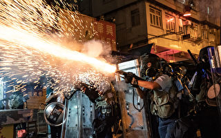 中共軍隊在香港邊境集結 專家：或虛張聲勢