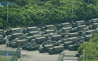 中共大批部队凌晨进入香港 外界高度关注